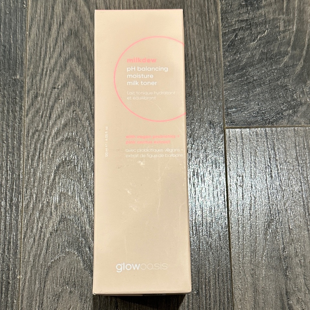 NIB Glowoasis Milkdew Milk Toner